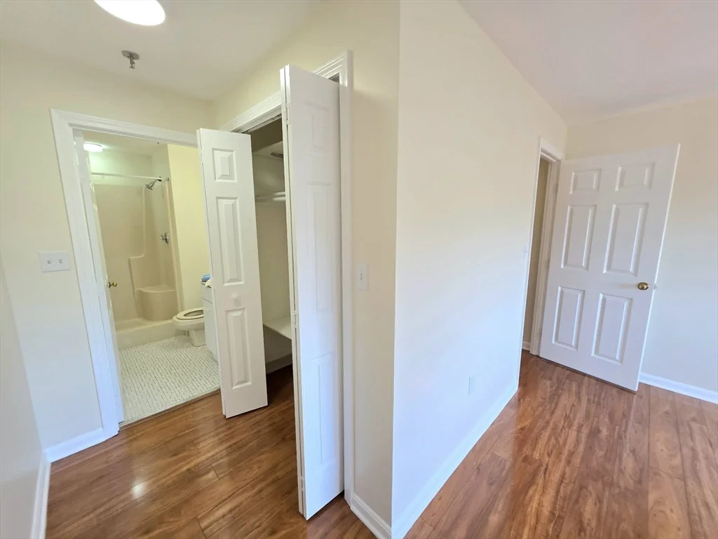 2 bed, 2 bath apartment for rent at 230 Willard St Unit 407, Quincy — photo 18 of 32