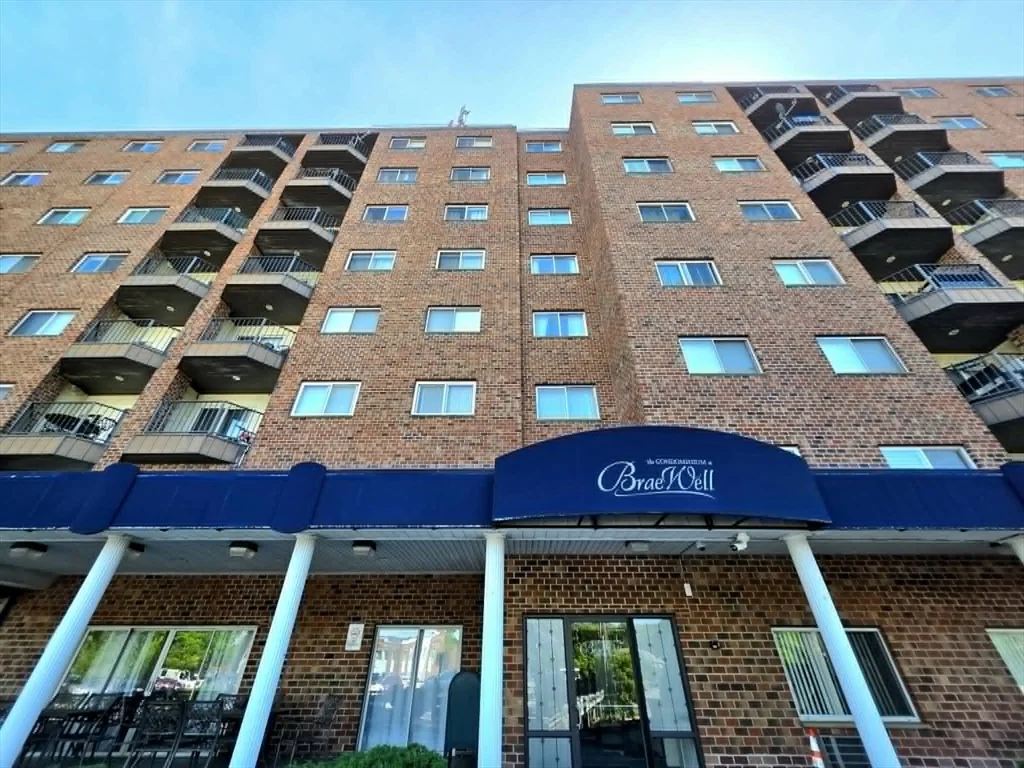 2 bed, 2 bath apartment for rent at 230 Willard St Unit 407, Quincy