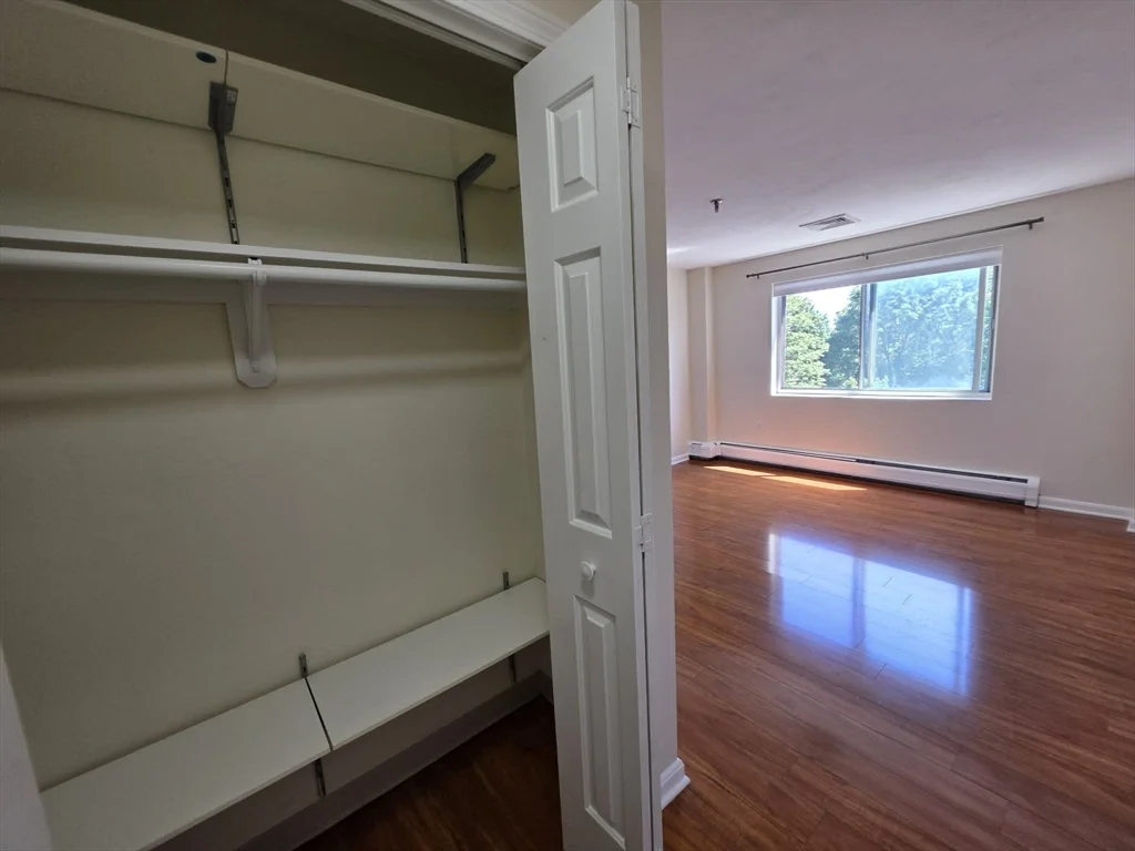 2 bed, 2 bath apartment for rent at 230 Willard St Unit 407, Quincy — photo 19 of 32