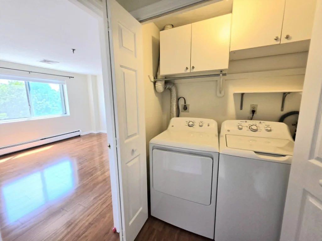 2 bed, 2 bath apartment for rent at 230 Willard St Unit 407, Quincy — photo 24 of 32