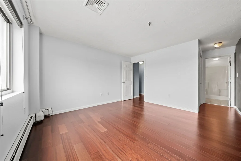 2 bed, 2 bath apartment for rent at 230 Willard St Unit 602, Quincy — photo 10 of 23