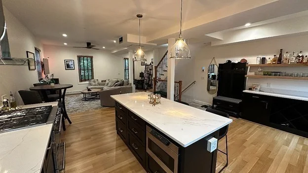 2 bed, 2 bath apartment for rent at 231 1/2 Broadway Unit 2, The Port — photo 4 of 19