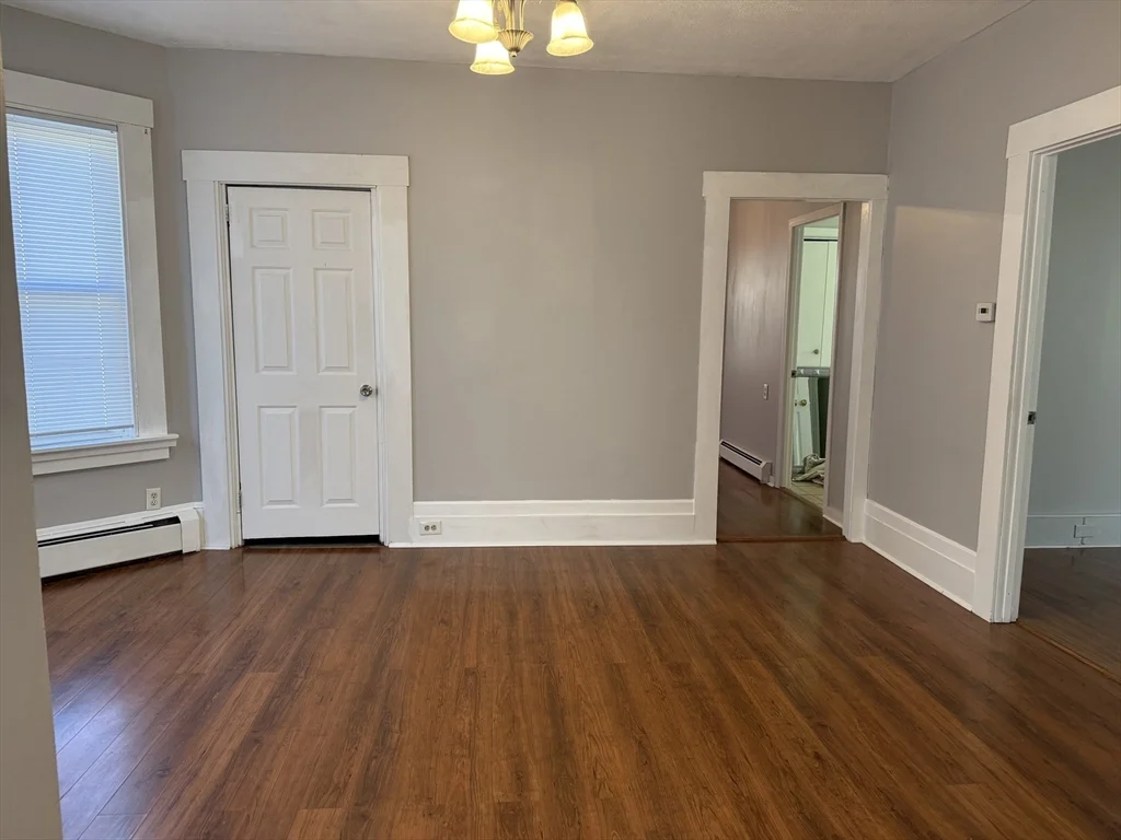 2 bed, 1 bath apartment for rent at 231 Allen St Unit 1, New Bedford — photo 5 of 14