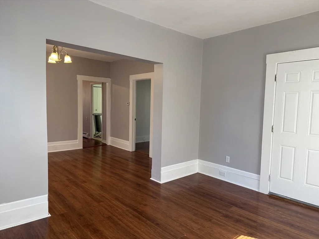 2 bed, 1 bath apartment for rent at 231 Allen St Unit 1, New Bedford — photo 8 of 14