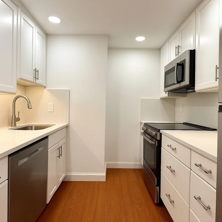 1 bed, 1 bath apartment for rent at 231 Beacon St Unit 3, Back Bay — photo 7 of 9