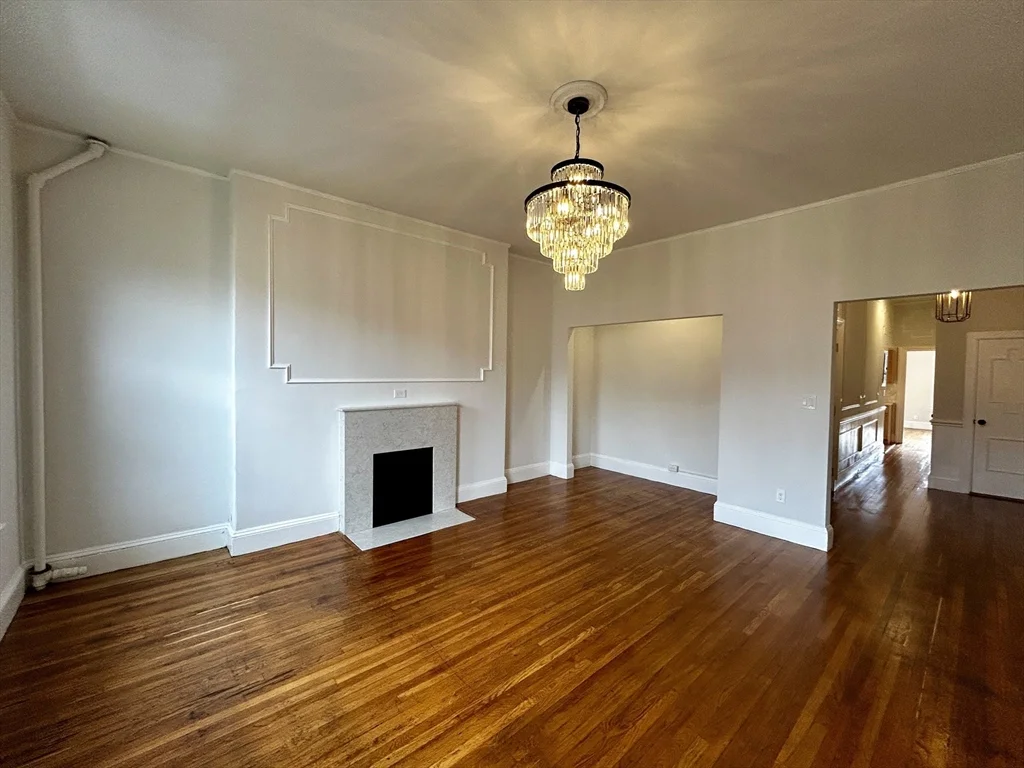 1 bed, 1 bath apartment for rent at 231 Beacon St Unit 4, Back Bay — photo 3 of 7