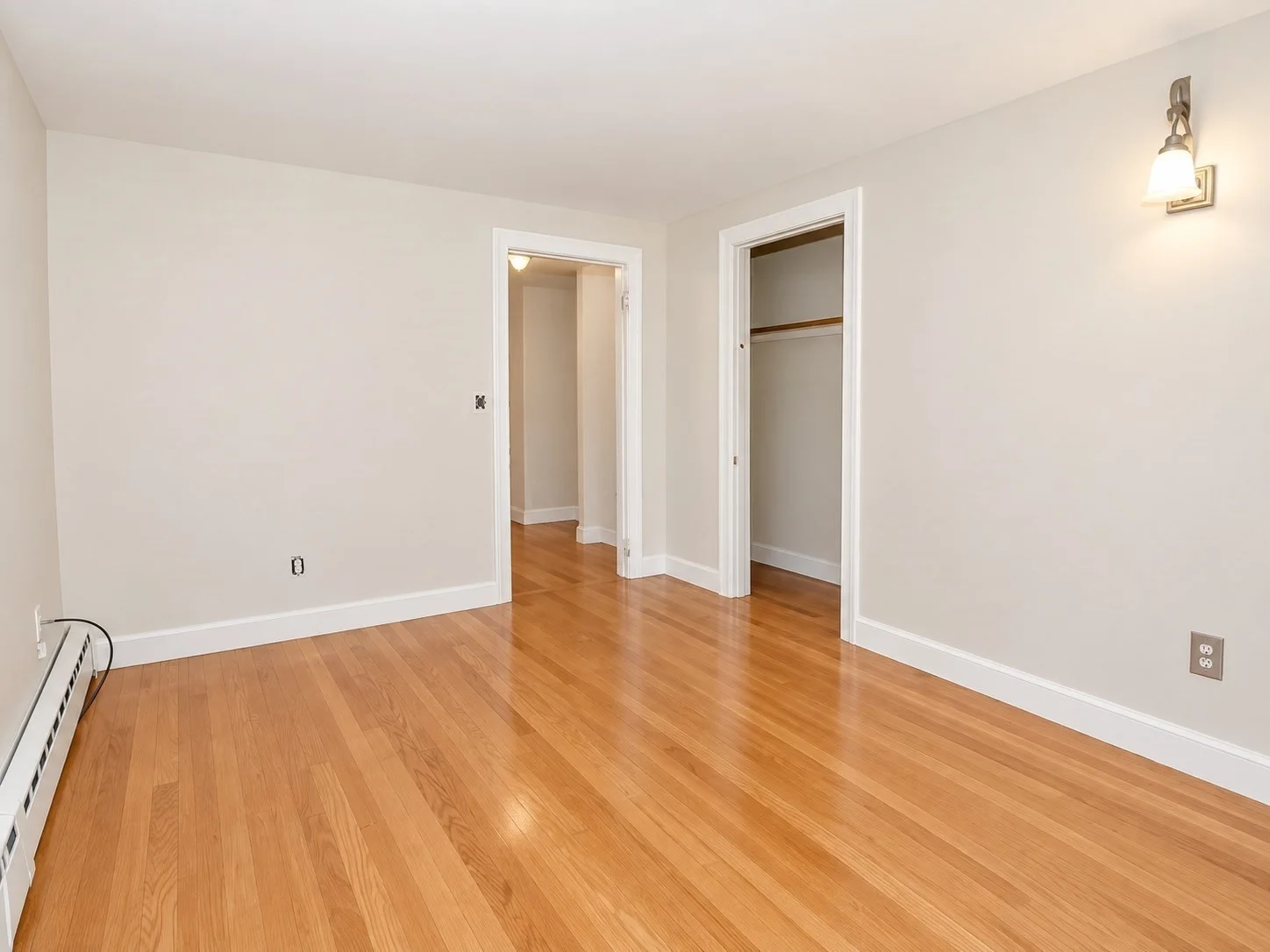 6 bed, 2 bath apartment for rent at 231 Bolton St, Marlborough — photo 7 of 10
