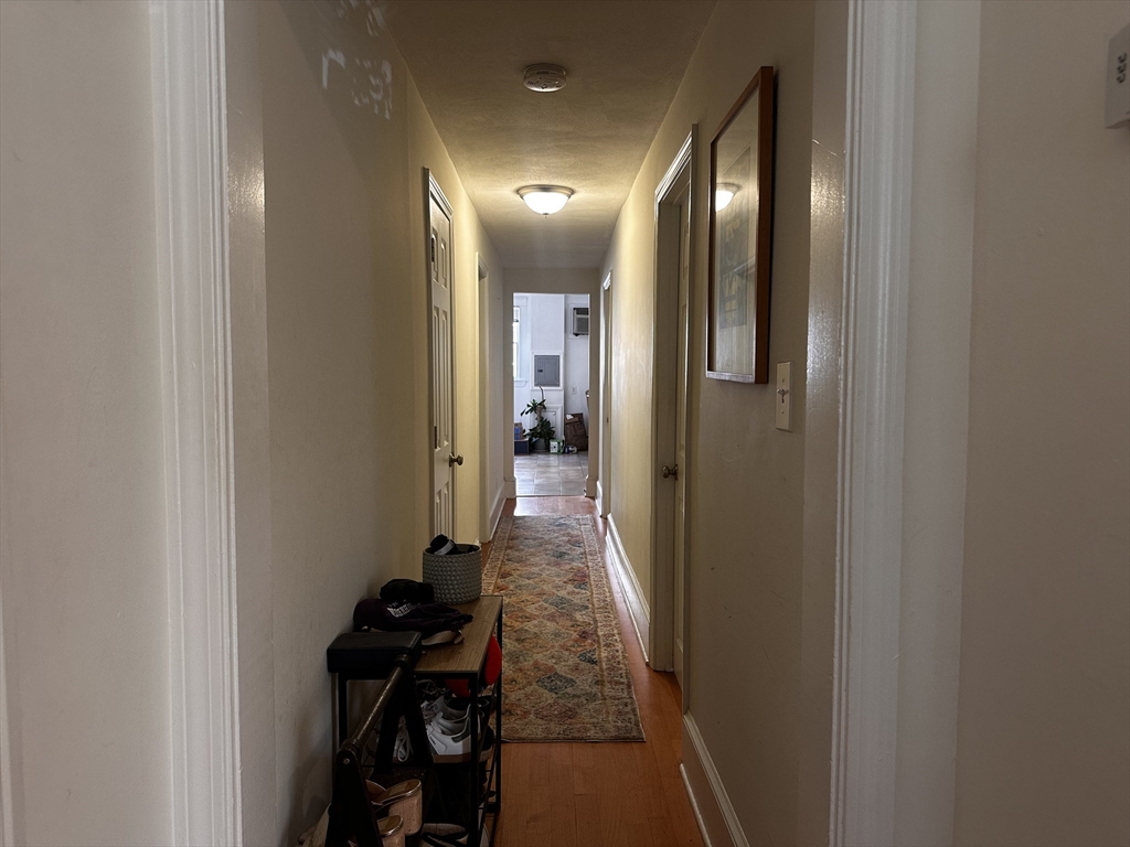 3 bed, 1 bath apartment for rent at 231 Charles St Unit 2, East Cambridge — photo 9 of 9