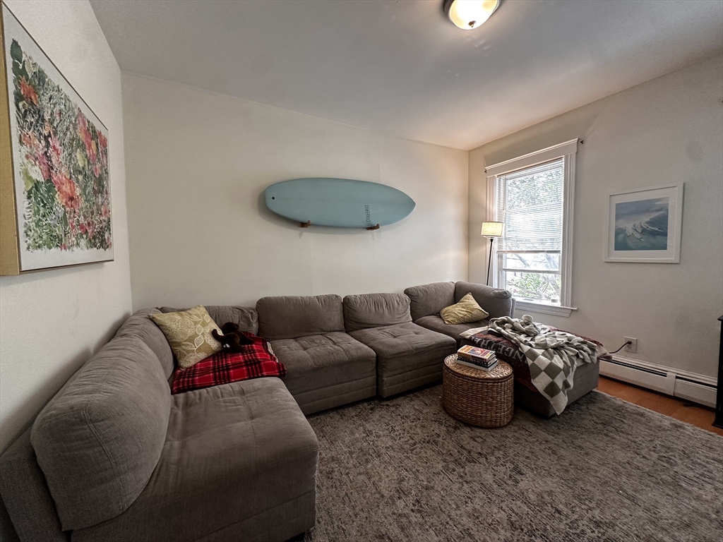 3 bed, 1 bath apartment for rent at 231 Charles St Unit 2, East Cambridge — photo 7 of 9