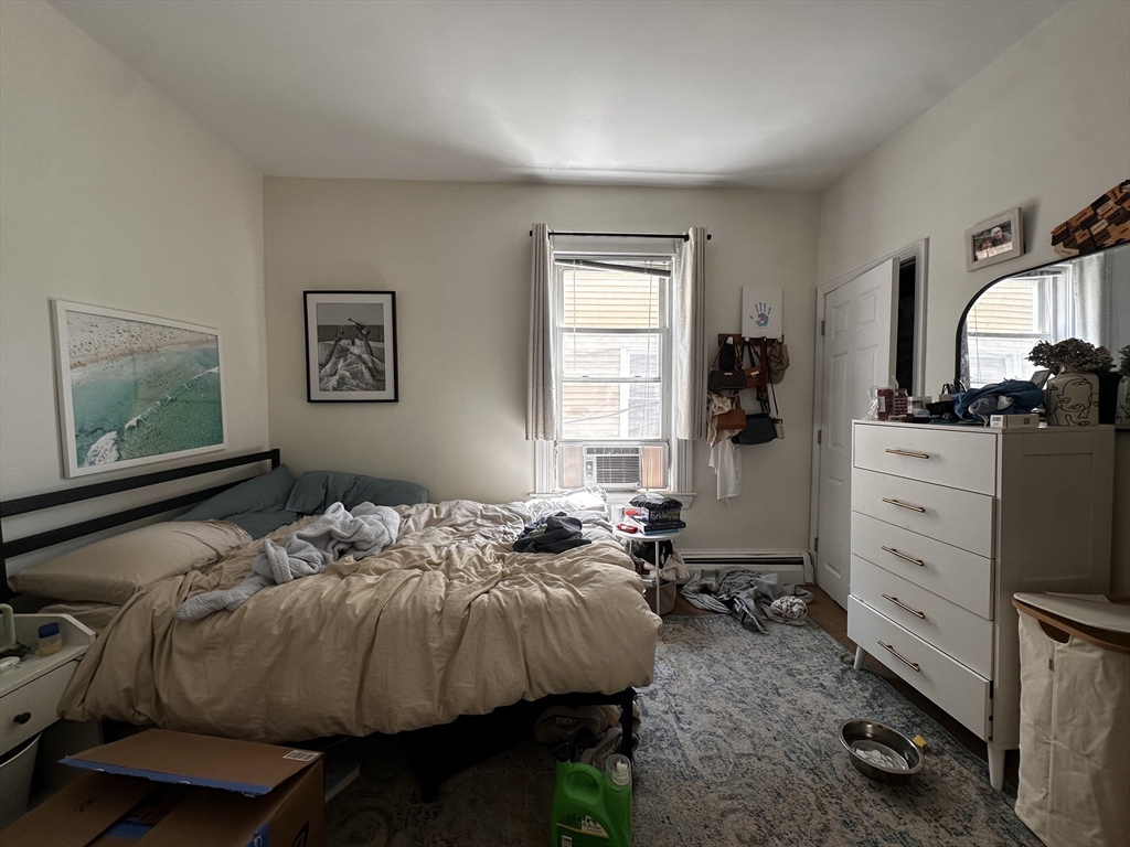 3 bed, 1 bath apartment for rent at 231 Charles St Unit 2, East Cambridge — photo 6 of 9