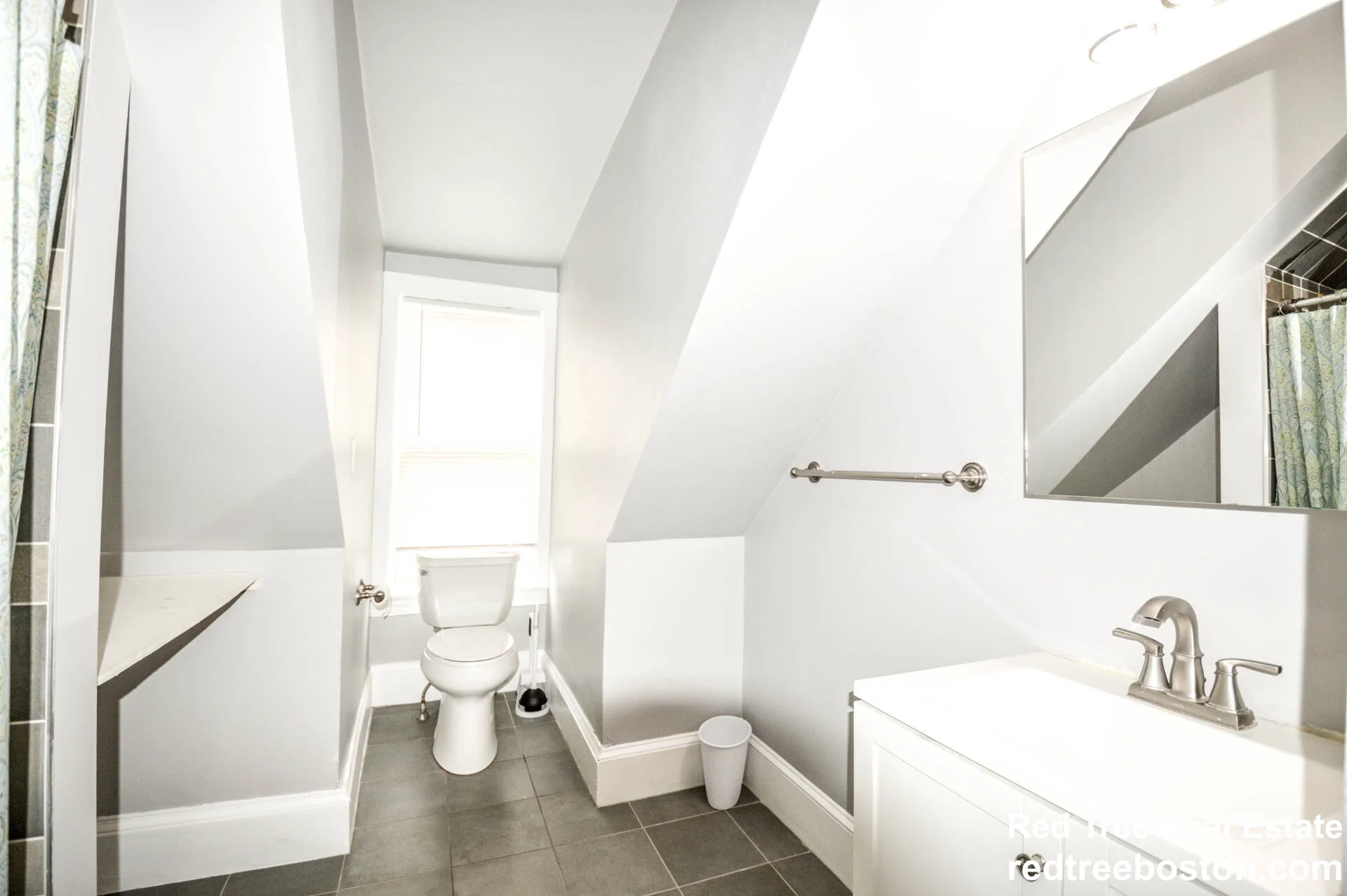 3 bed, 2 bath apartment for rent at 231 Chestnut Hill Ave Unit 231-3, Brighton — photo 12 of 13