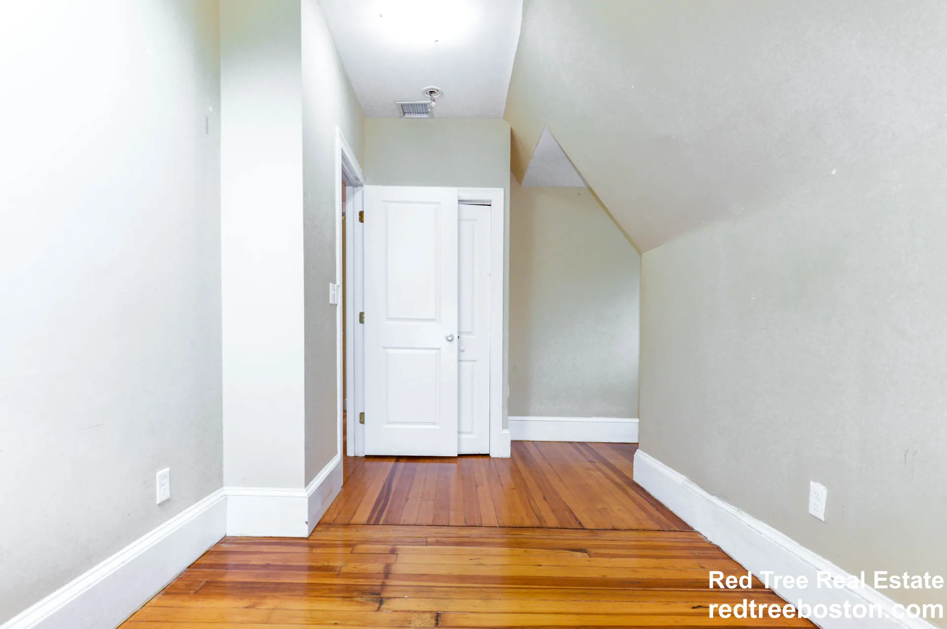 3 bed, 2 bath apartment for rent at 231 Chestnut Hill Ave Unit 3, Brighton — photo 8 of 12