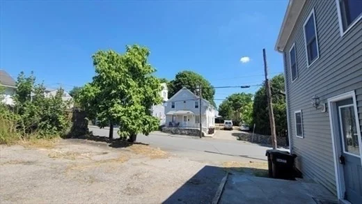 2 bed, 1 bath apartment for rent at 231 Colburn St Unit 231, Dedham — photo 9 of 10