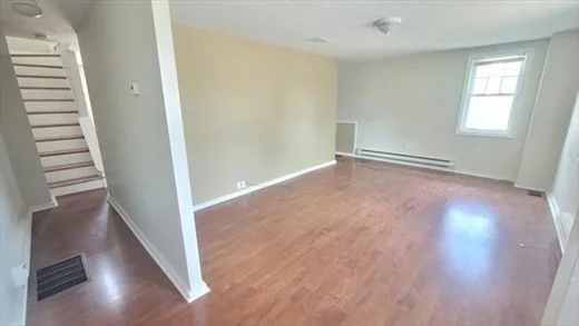 2 bed, 1 bath apartment for rent at 231 Colburn St Unit 231, Dedham — photo 2 of 10