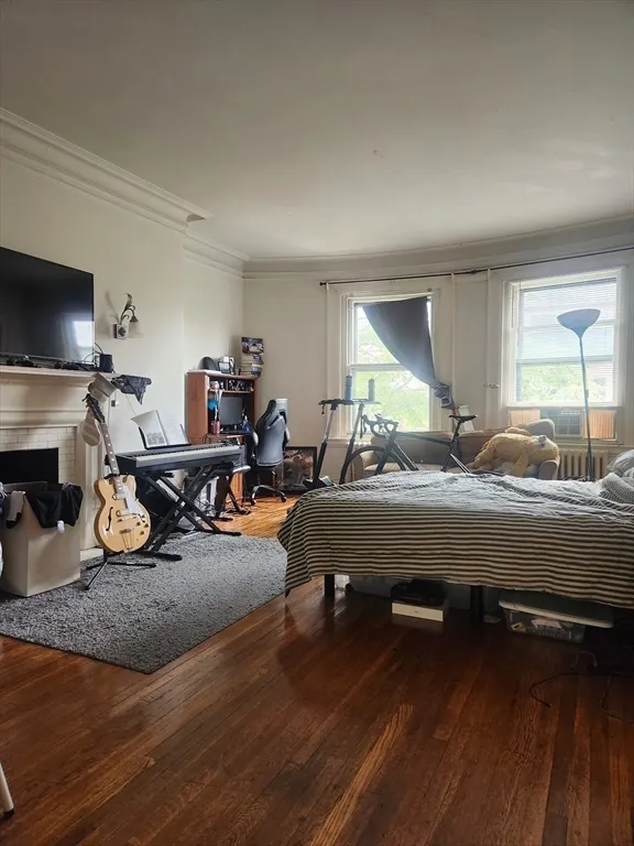 Studio bed, 1 bath apartment for rent at 231 Commonwealth Ave Unit 4R, Back Bay — photo 4 of 28