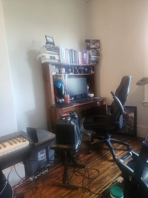 Studio bed, 1 bath apartment for rent at 231 Commonwealth Ave Unit 4R, Back Bay — photo 12 of 28