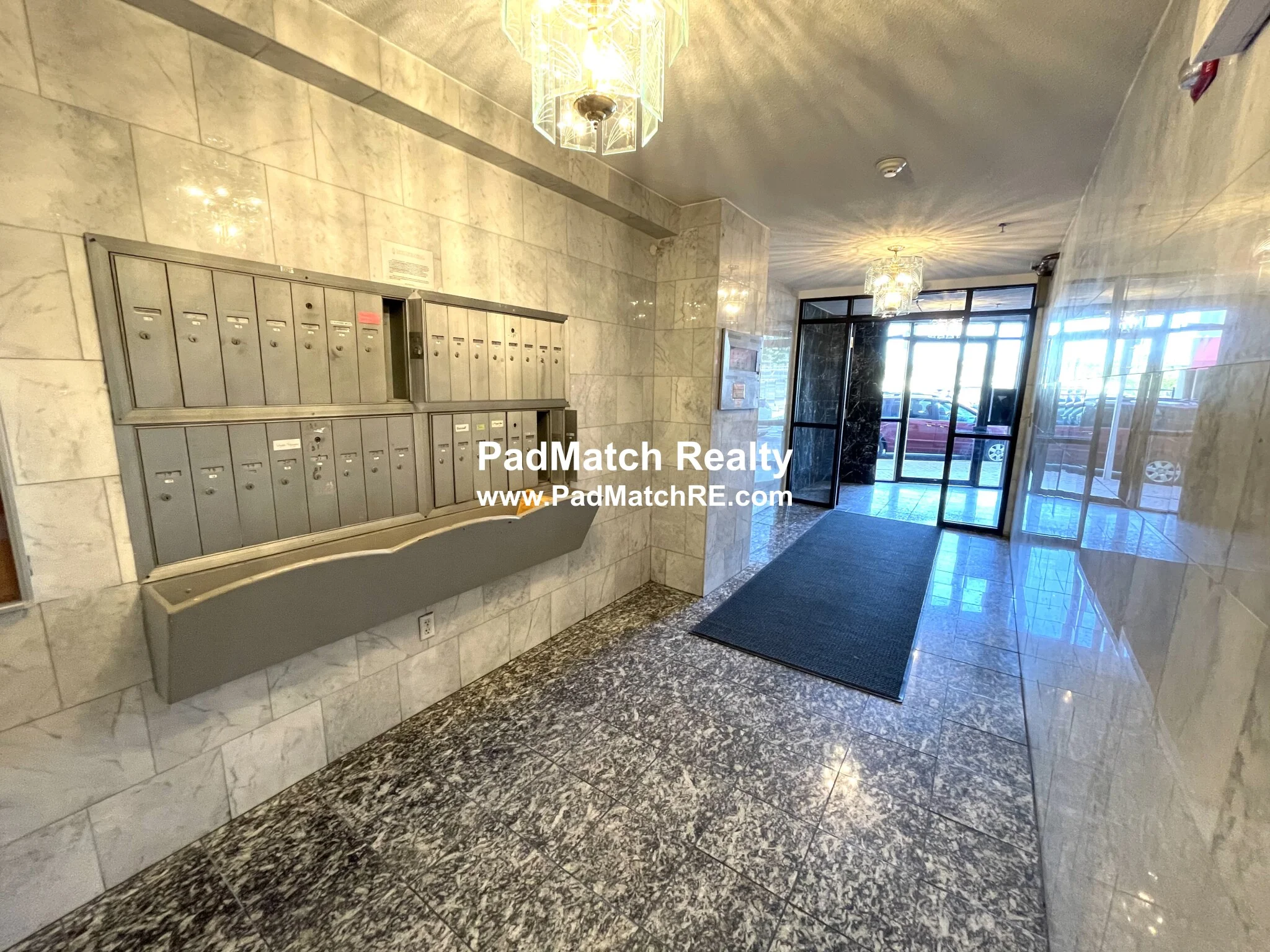 1 bed, 1 bath apartment for rent at 231 Harrison Ave Unit 26, Chinatown — photo 11 of 12