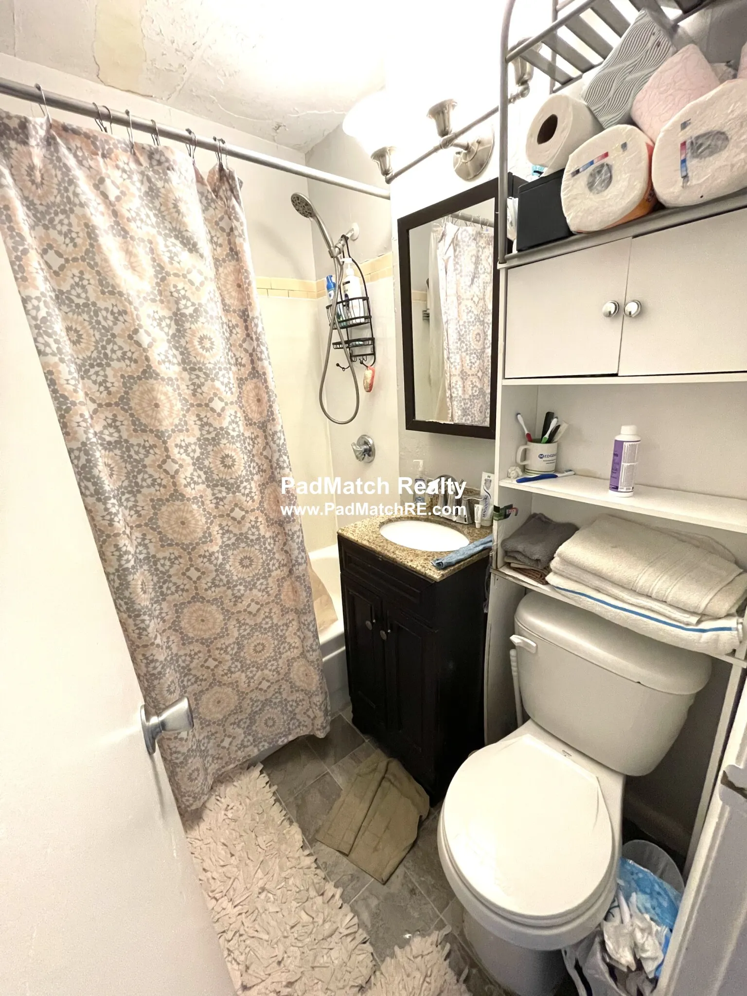 1 bed, 1 bath apartment for rent at 231 Harrison Ave Unit 26, Chinatown — photo 7 of 12