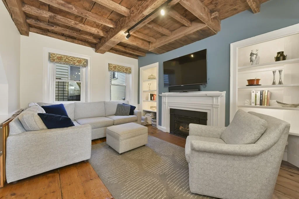 2 bed, 1 bath apartment for rent at 231 Main St Unit 3, Boston — photo 6 of 20
