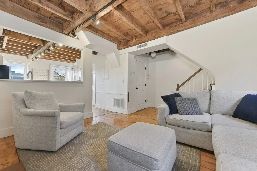 2 bed, 1 bath apartment for rent at 231 Main St Unit 3, Boston — photo 7 of 20