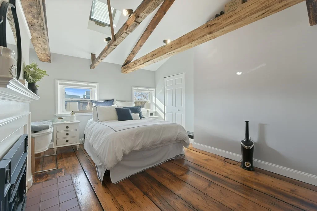 2 bed, 1 bath apartment for rent at 231 Main St Unit 3, Boston — photo 10 of 20