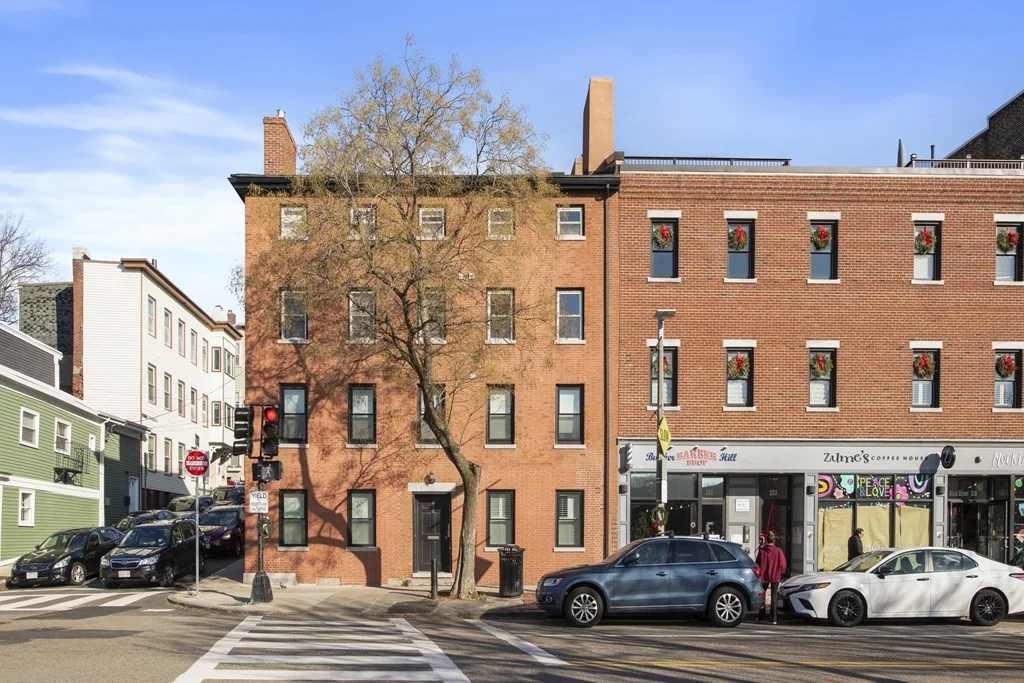 2 bed, 1 bath apartment for rent at 231 Main St Unit 3, Boston — photo 17 of 20