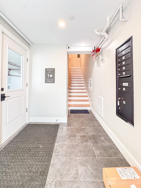 3 bed, 2 bath apartment for rent at 231 Maverick St Unit 7, East Boston — photo 23 of 23