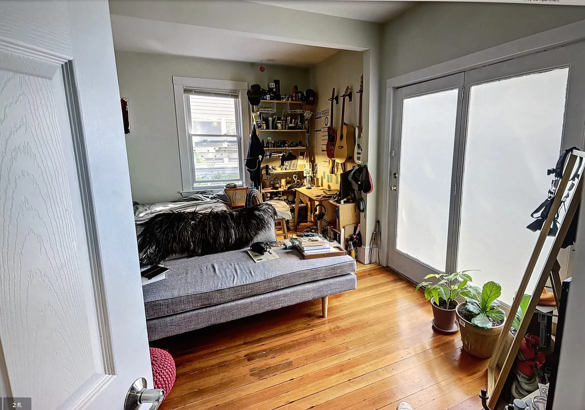 7 bed, 3 bath apartment for rent at 231 Norfolk St Unit 1, The Port — photo 6 of 16