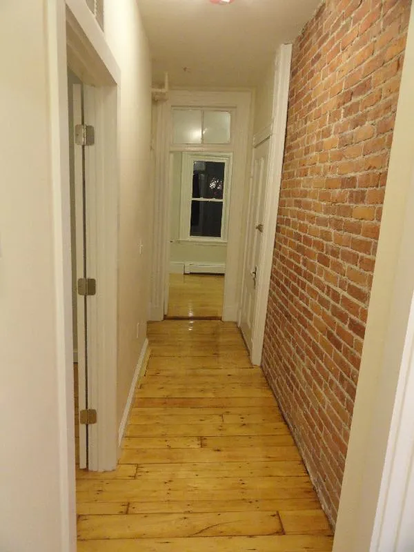 7 bed, 3 bath apartment for rent at 231 Norfolk St Unit 1, The Port — photo 9 of 16