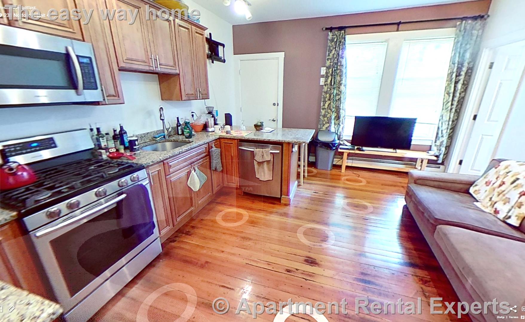5 bed, 2 bath apartment for rent at 231 Norfolk St Unit 4, Central Square — photo 1 of 15