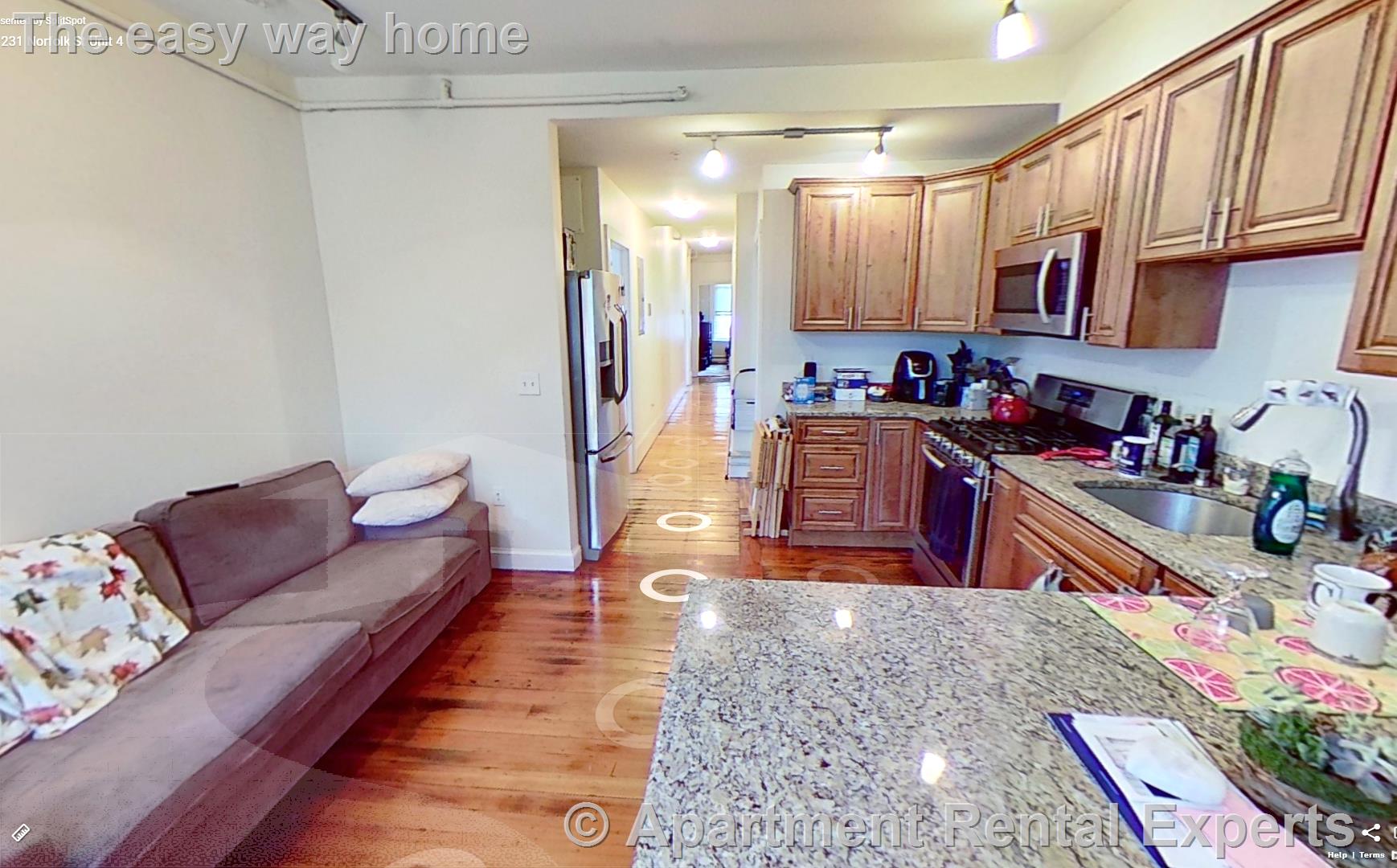 5 bed, 2 bath apartment for rent at 231 Norfolk St Unit 4, Central Square — photo 3 of 15