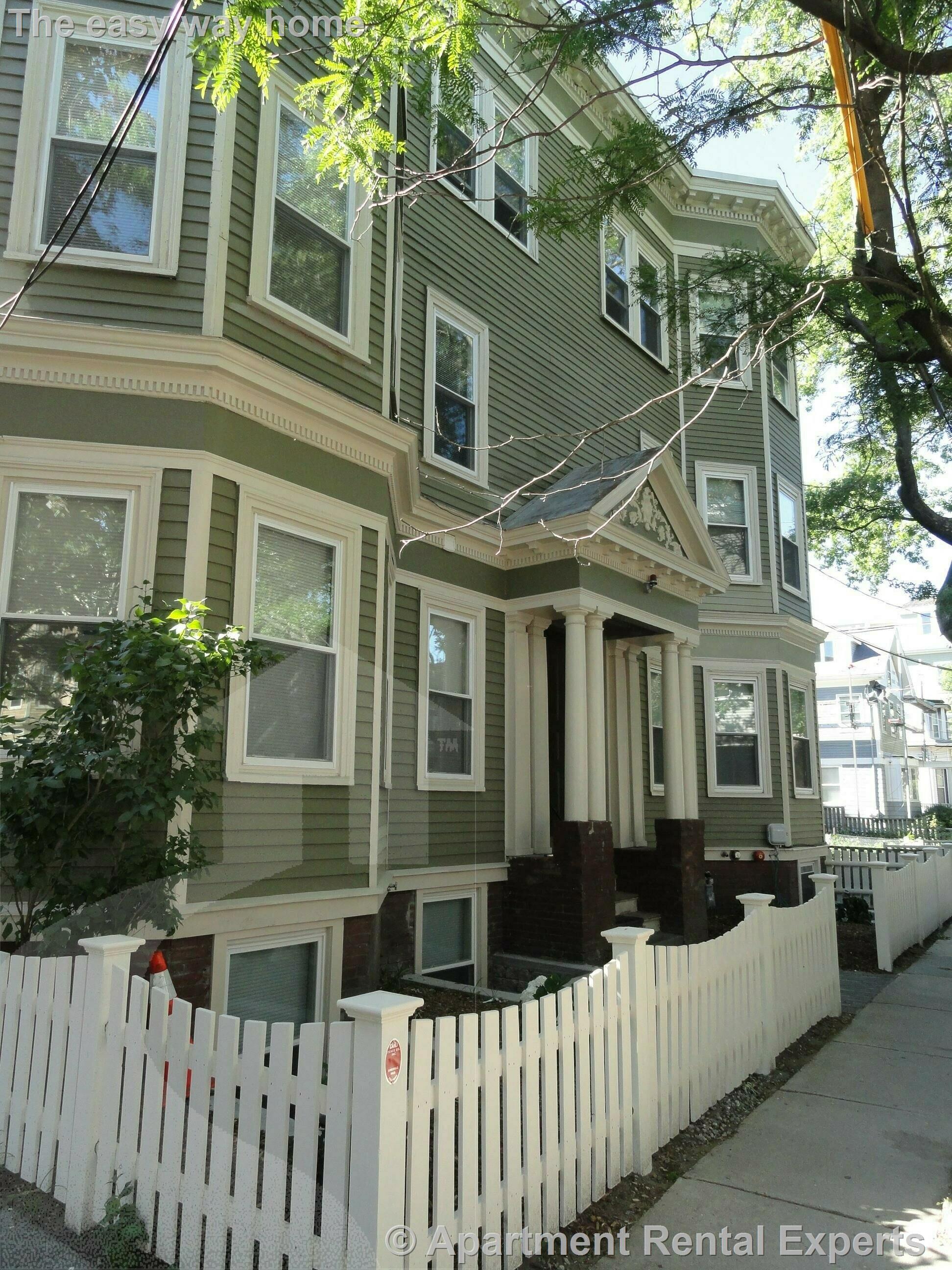 5 bed, 2 bath apartment for rent at 231 Norfolk St Unit 6, Central Square — photo 10 of 10