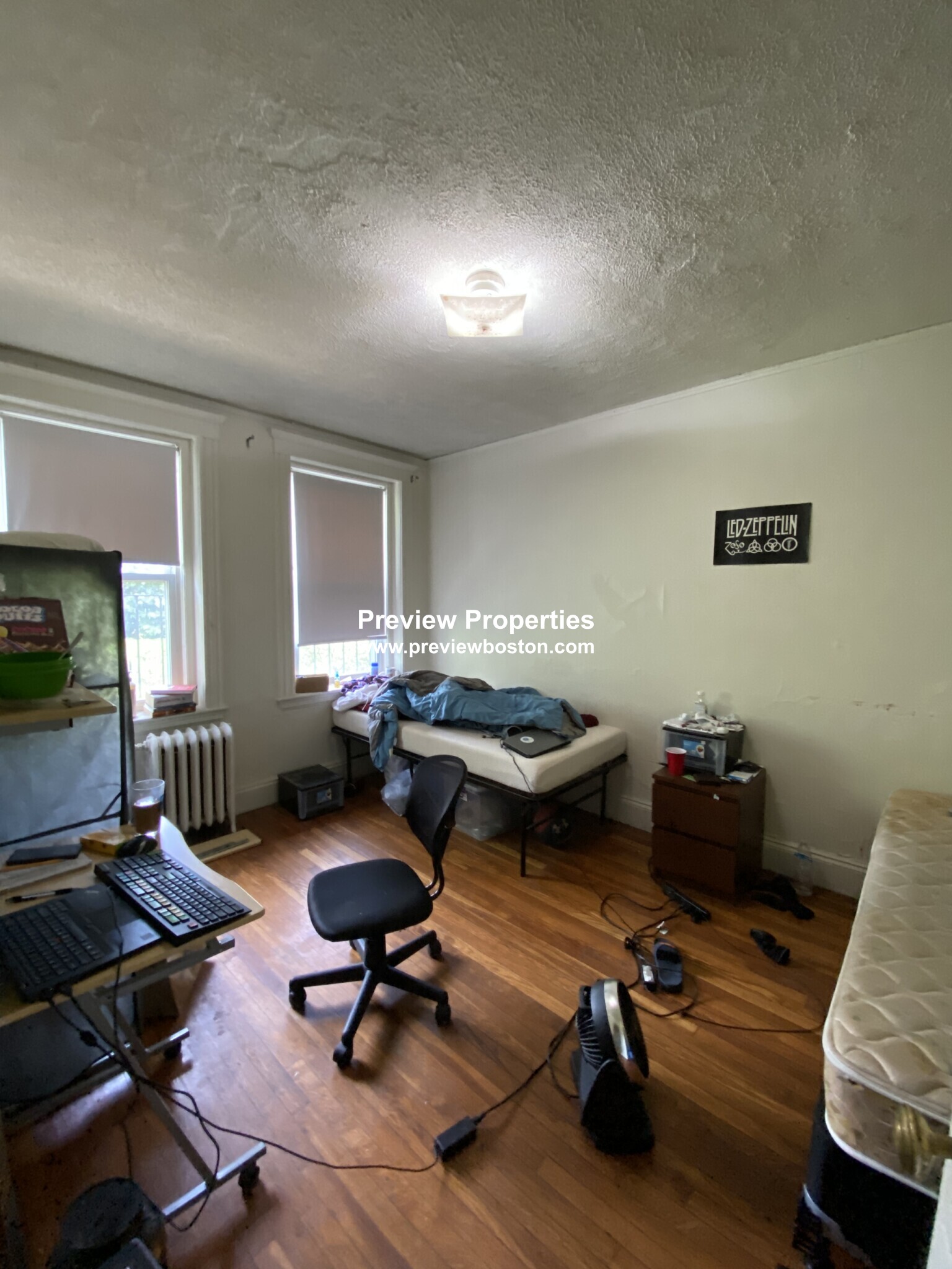1 bed, 1 bath apartment for rent at 231 Park Dr Unit 10P, Fenway — photo 2 of 4
