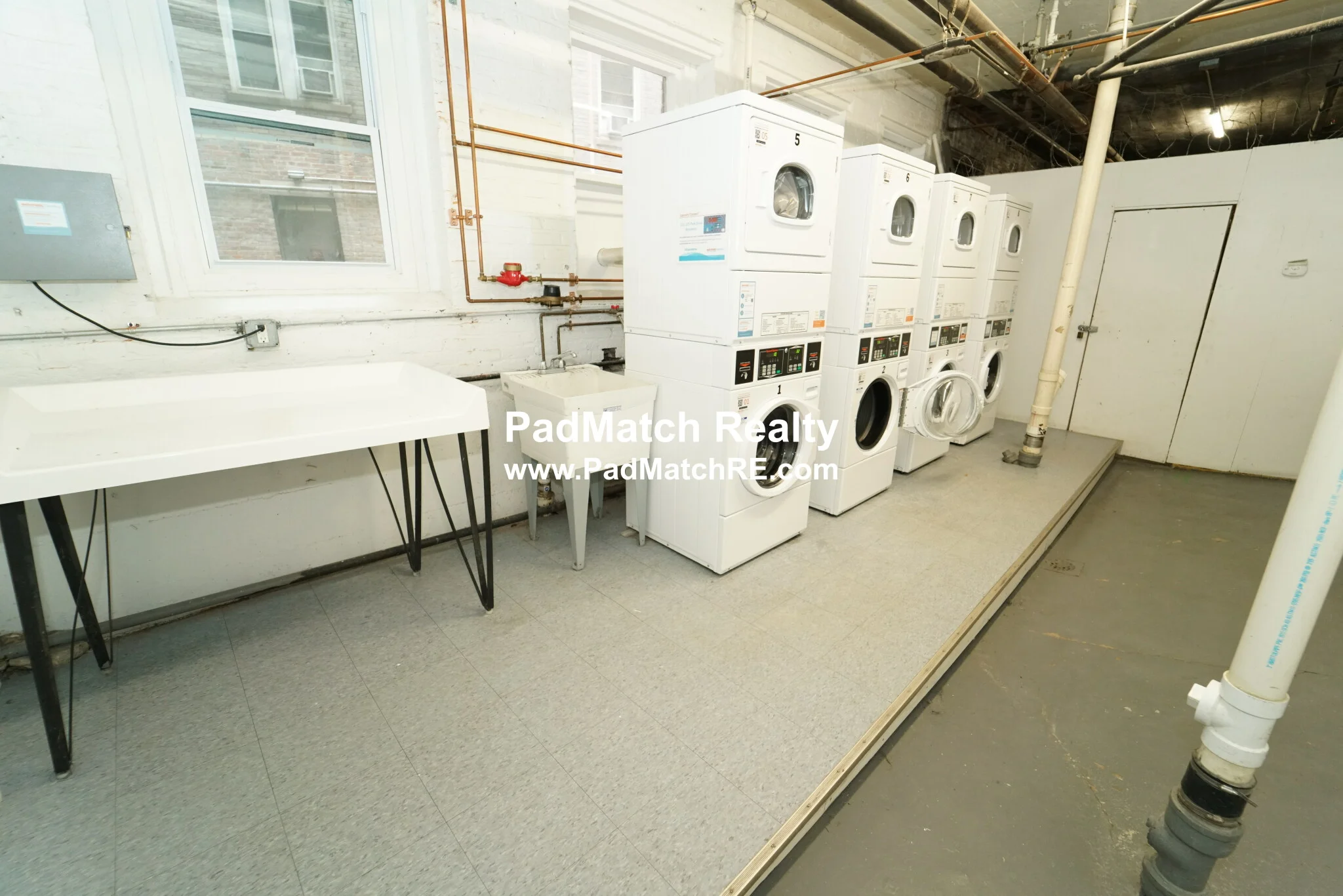 1 split bed, 1 bath apartment for rent at 231 Park Dr Unit 15, Fenway — photo 14 of 15