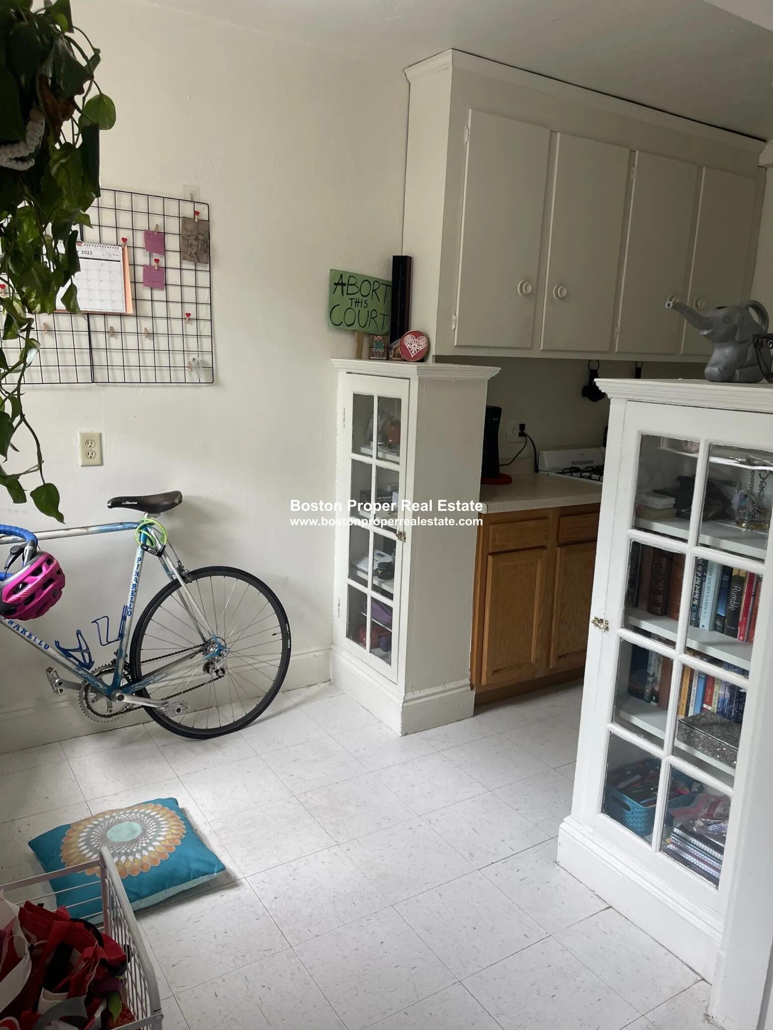 Studio bed, 1 bath apartment for rent at 231 Park Dr Unit 16, Fenway — photo 5 of 10