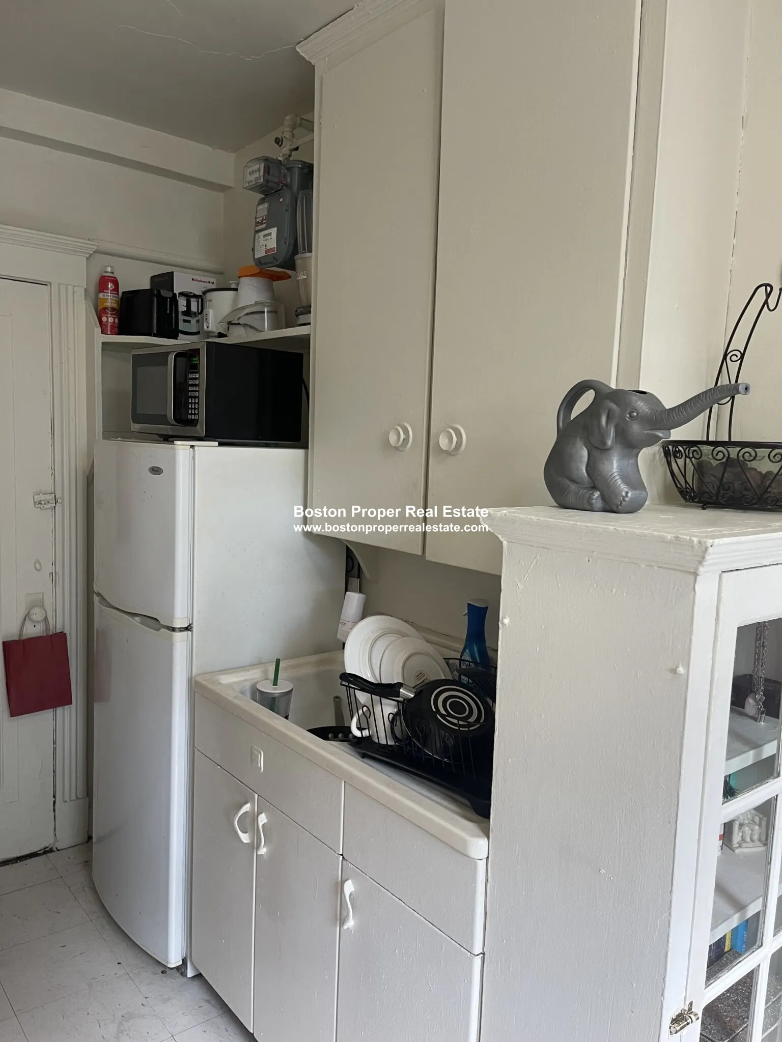 Studio bed, 1 bath apartment for rent at 231 Park Dr Unit 16, Fenway — photo 4 of 10