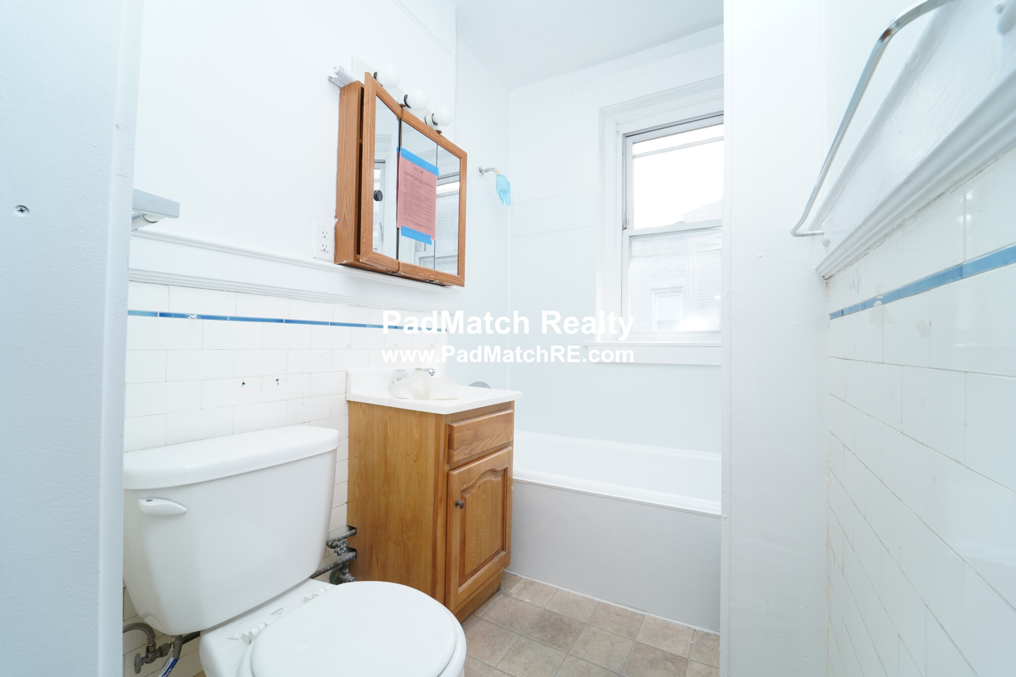 1 bed, 1 bath apartment for rent at 231 Park Dr Unit 18, Fenway — photo 8 of 18