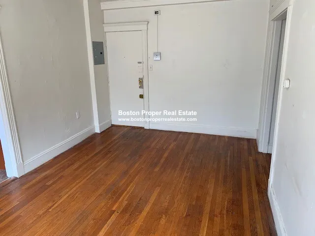 Studio bed, 1 bath apartment for rent at 231 Park Dr Unit 24, Fenway — photo 4 of 9