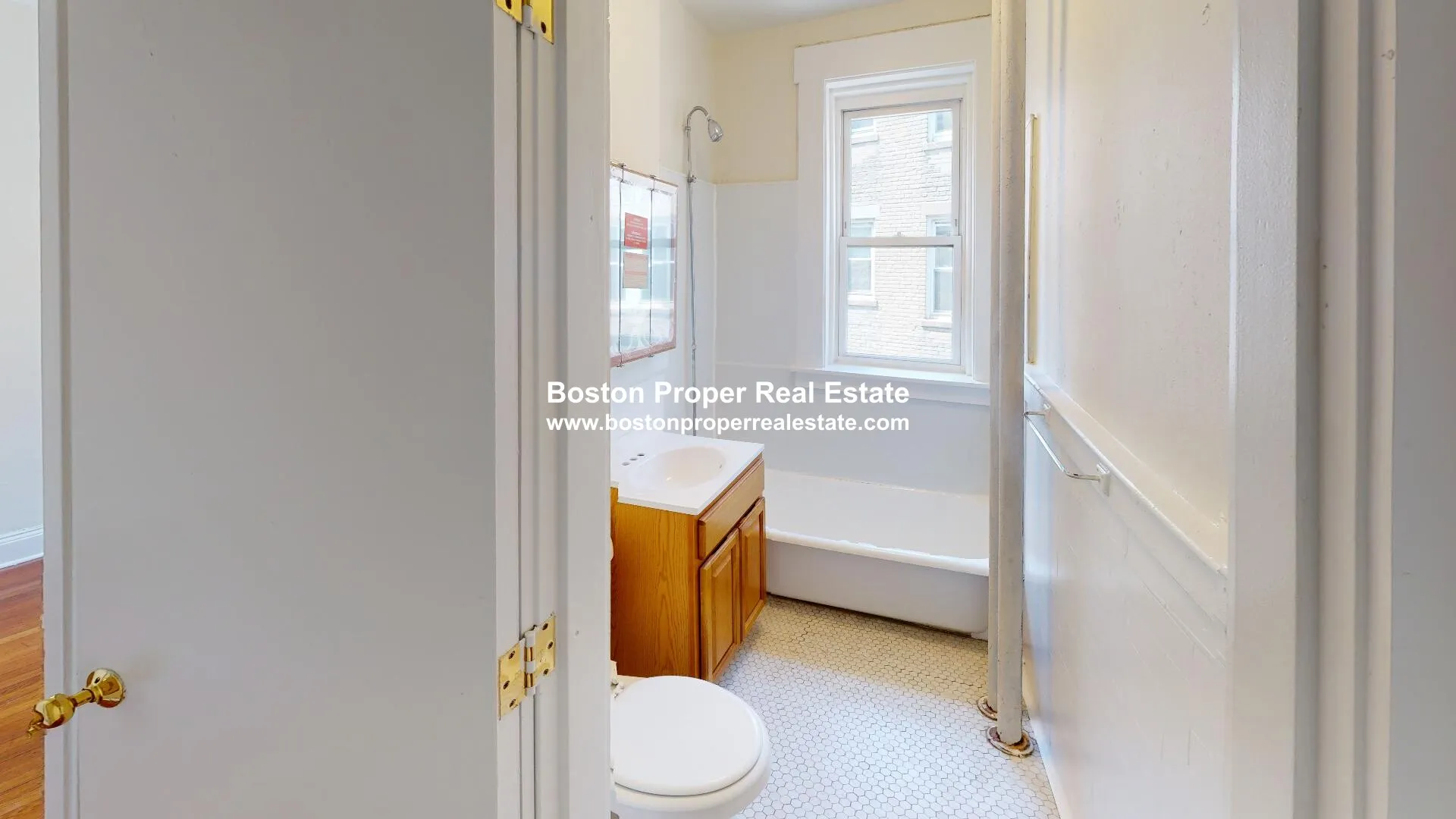 1 bed, 1 bath apartment for rent at 231 Park Dr Unit 26, Fenway — photo 3 of 7