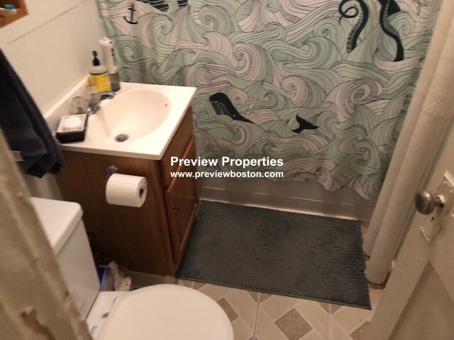 1 bed, 1 bath apartment for rent at 231 Park Dr Unit 2P, Fenway — photo 4 of 4