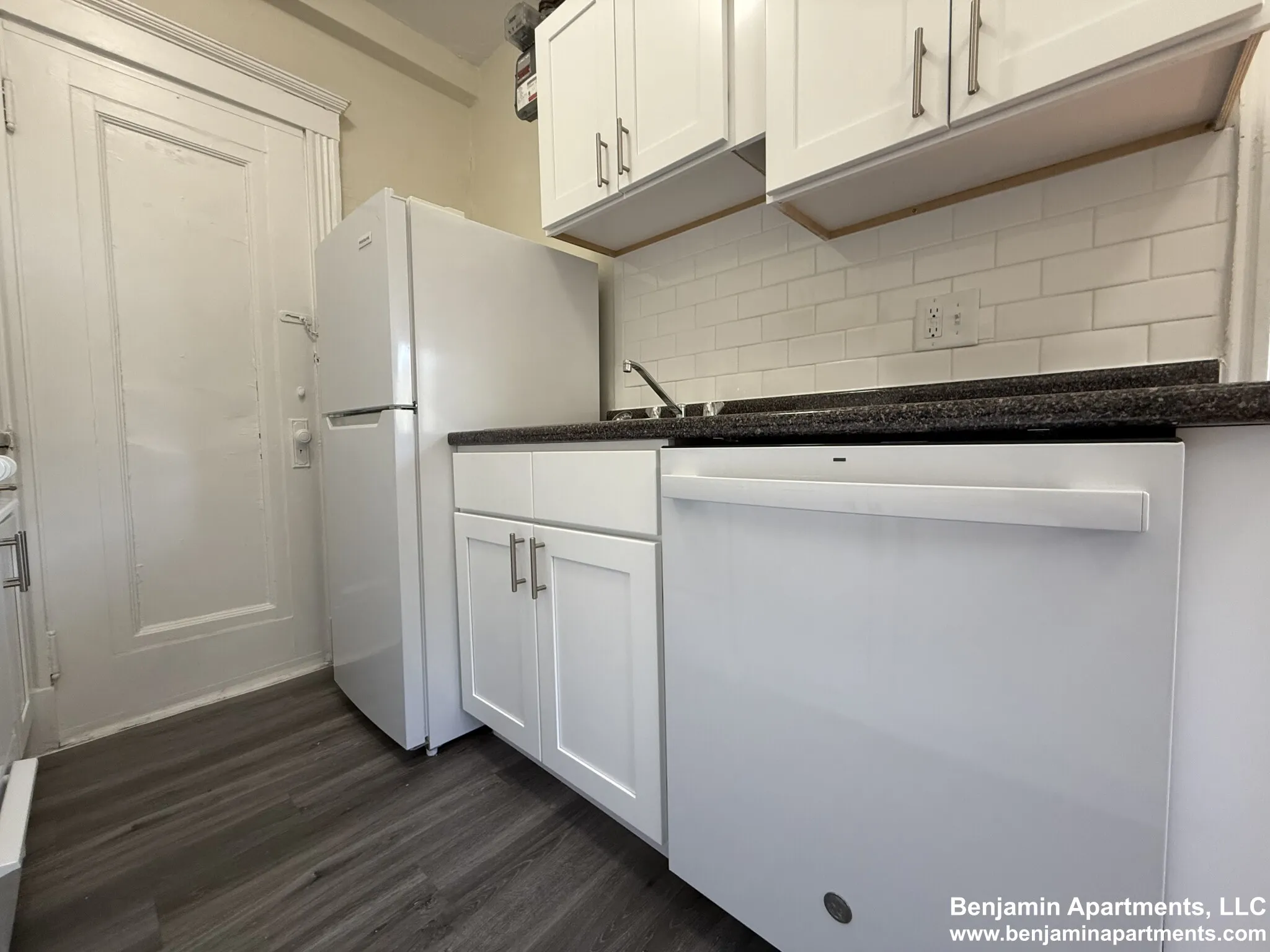 Studio bed, 1 bath apartment for rent at 231 Park Dr Unit 32, Fenway — photo 7 of 11