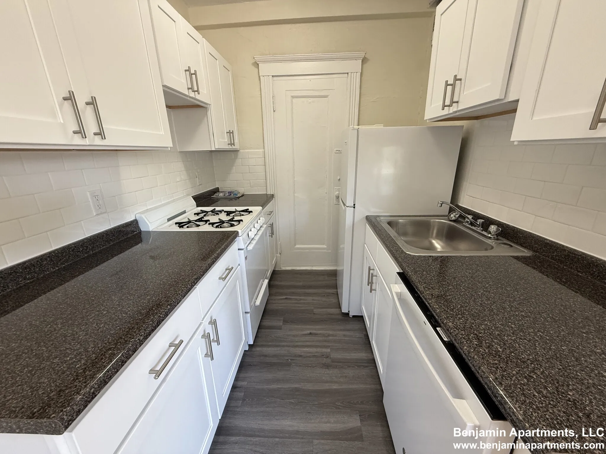 Studio bed, 1 bath apartment for rent at 231 Park Dr Unit 32, Fenway — photo 6 of 11