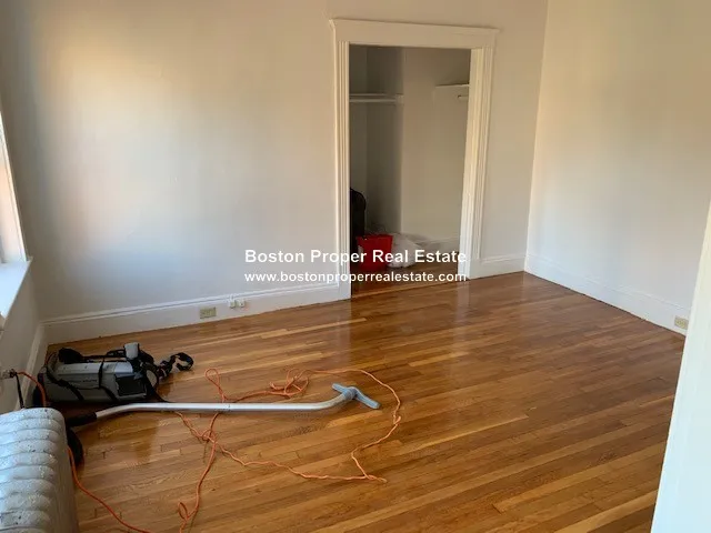Studio bed, 1 bath apartment for rent at 231 Park Dr Unit 38, Fenway — photo 5 of 6