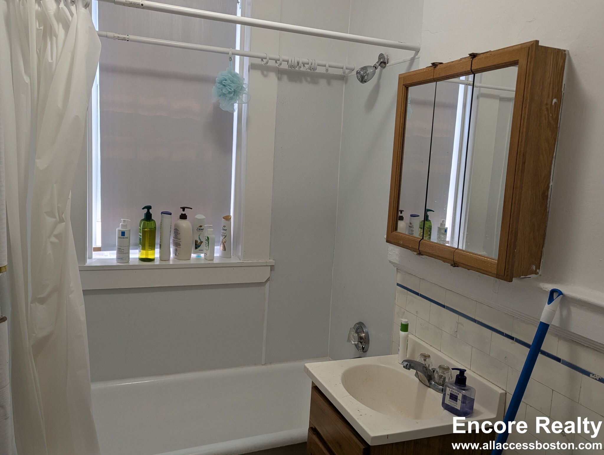 1 bed, 1 bath apartment for rent at 231 Park Dr Unit 52, Fenway — photo 7 of 17