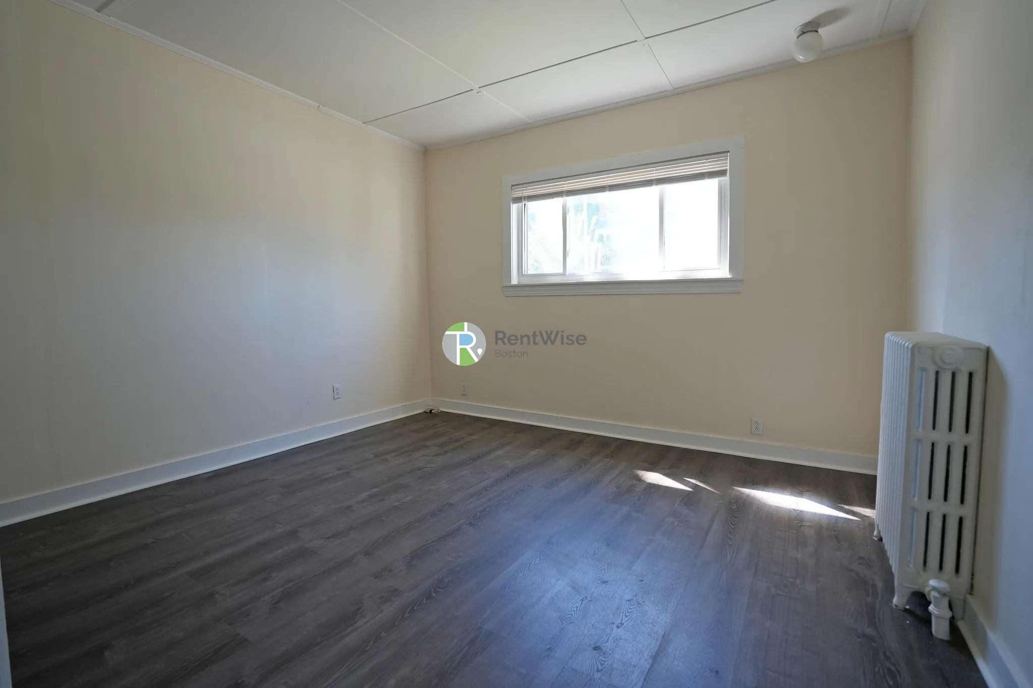 3 bed, 1 bath apartment for rent at 231 Parsons St Unit 1, Brighton — photo 7 of 19