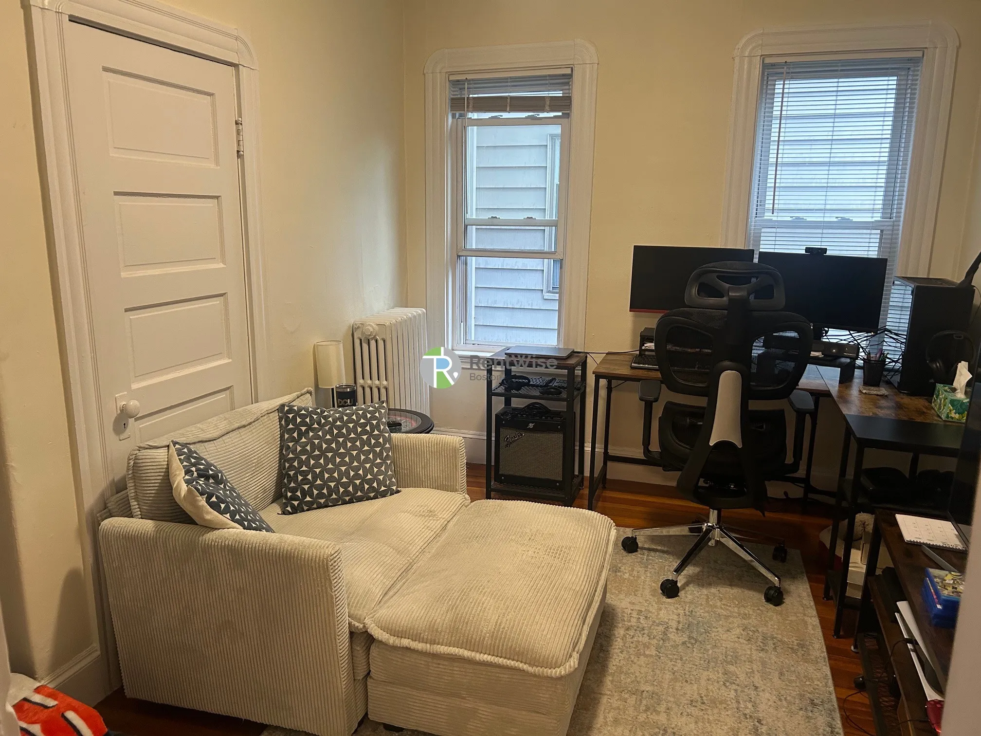 3 bed, 1 bath apartment for rent at 231 Parsons St Unit 1, Brighton — photo 12 of 15