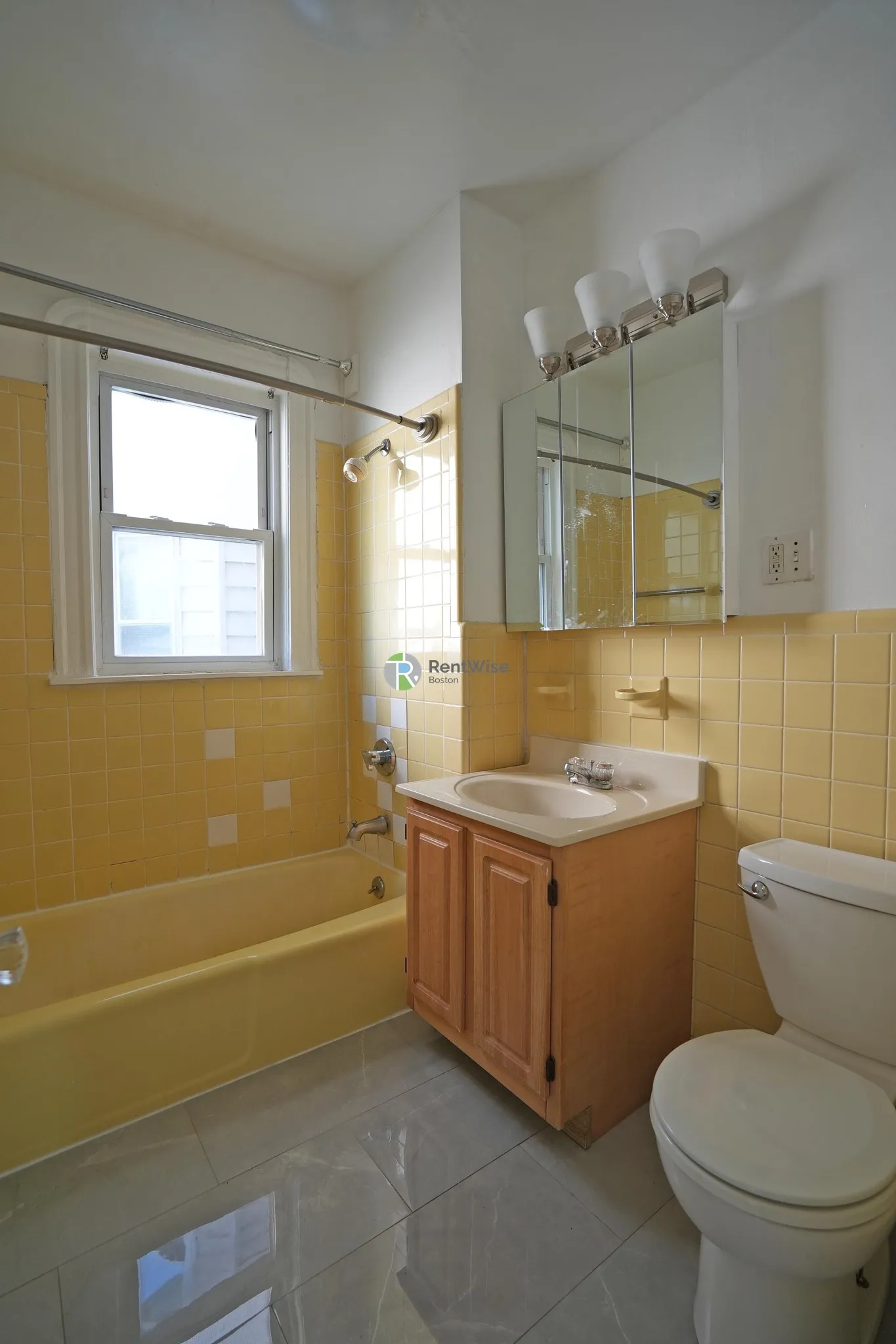 3 bed, 1 bath apartment for rent at 231 Parsons St Unit 1, Brighton — photo 12 of 19