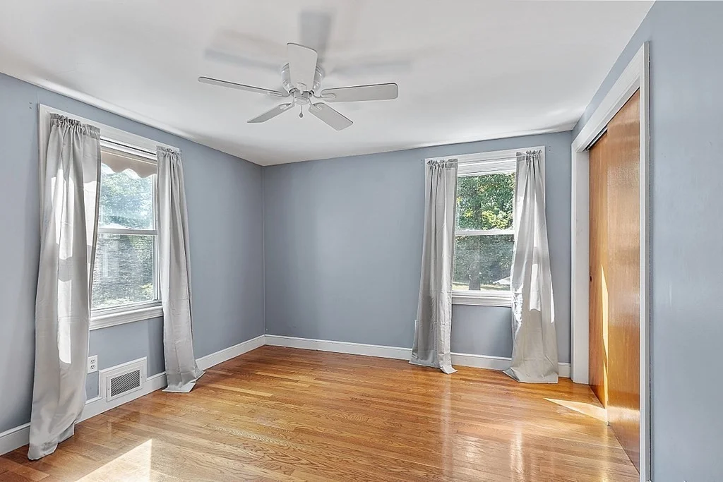 4 bed, 1 bath apartment for rent at 231 South Rd Unit 0, Pepperell — photo 10 of 24