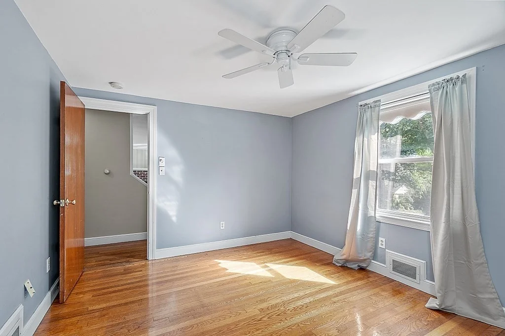 4 bed, 1 bath apartment for rent at 231 South Rd Unit 0, Pepperell — photo 11 of 24
