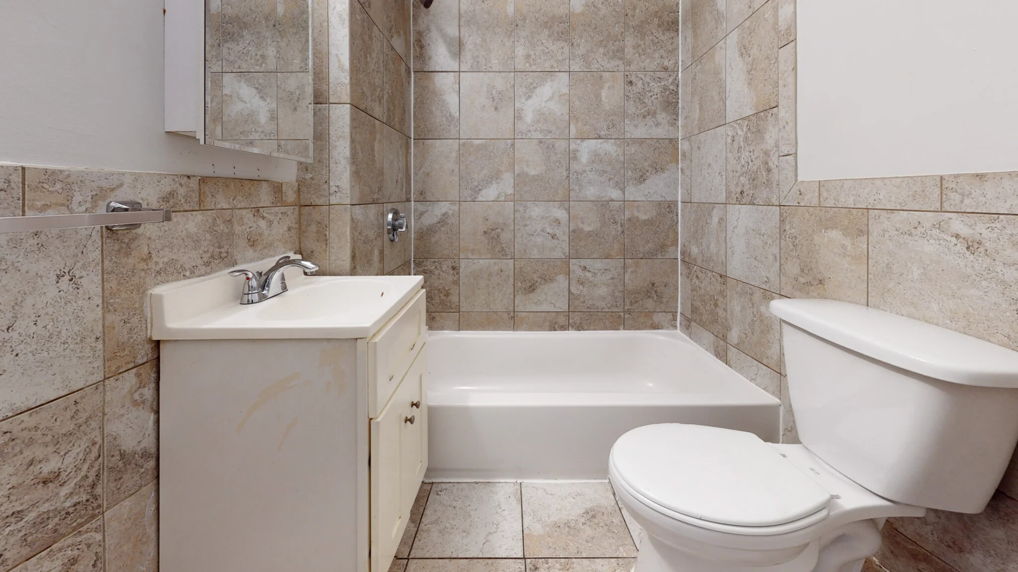 4 bed, 1 bath apartment for rent at 231 Washington St Unit 2, Dorchester — photo 22 of 25